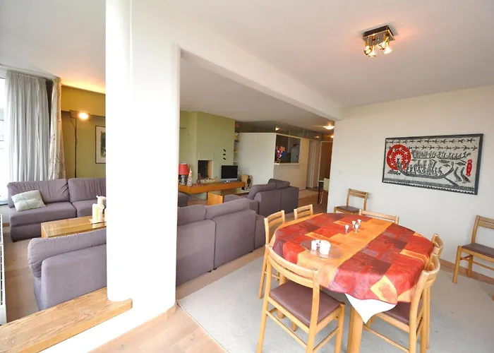 Apartment Near Sailing Club With Sea Views