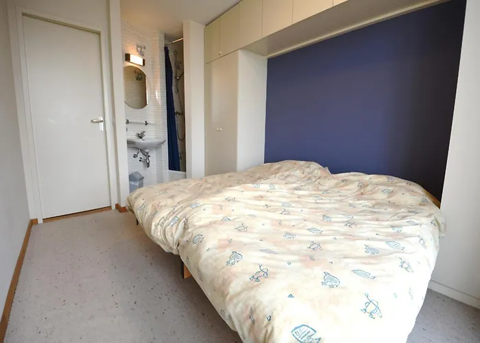 Apartment Near Sailing Club With Sea Views *